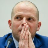 Probudićemo se u zemlji ukinutih prava 8