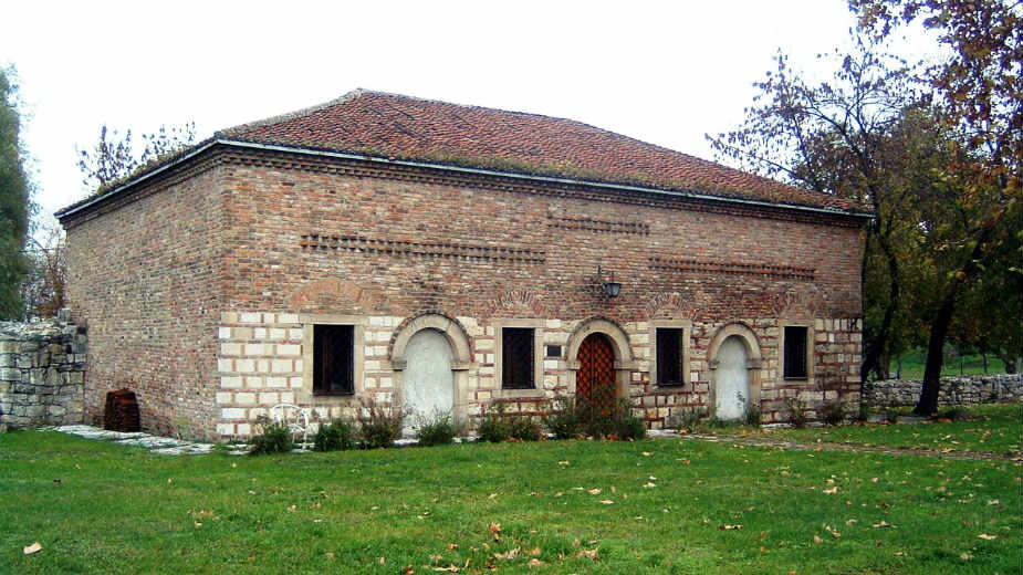 Zgrada vojne kuhinje: Topolivnica srpskih ustanika 1