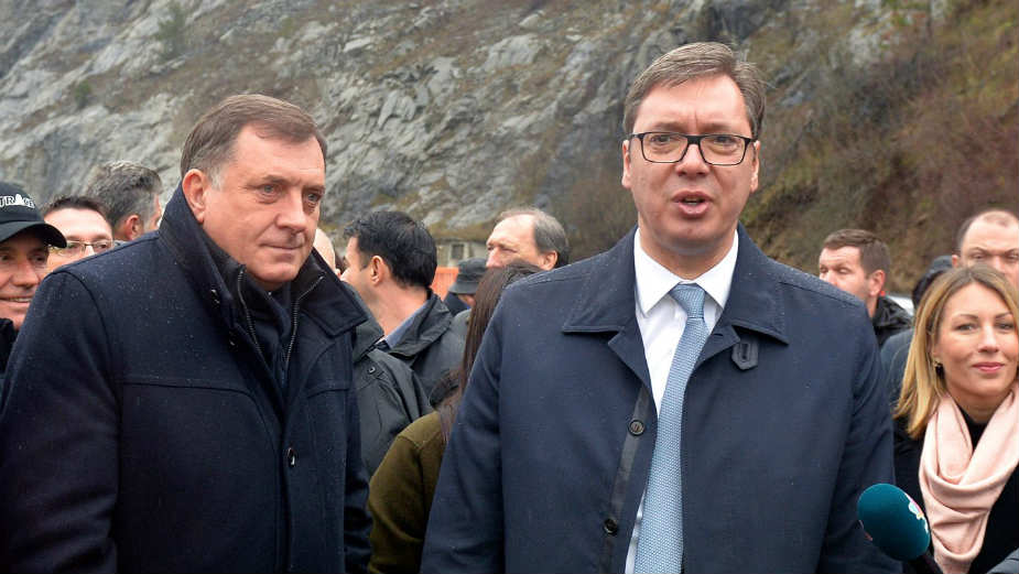 Vučić i Brnabić ne idu na proslavu Dana RS 1