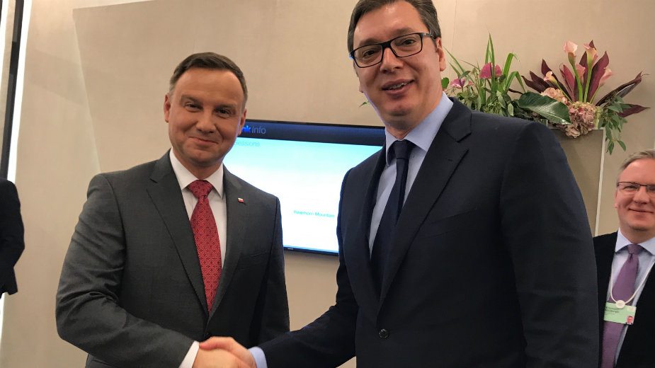 Vučić sa predsednikom Poljske u Davosu 1