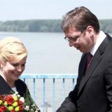 Grabar Kitarović ne odustaje od poziva Vučiću 8