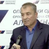 Direktor Vodovoda u Aleksincu nabavio slušni aparat na račun preduzeća 7