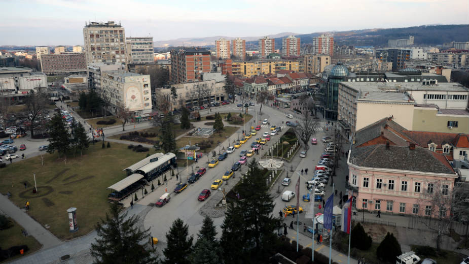 Preti naprednjačka zaplena i čistka u firmama 1