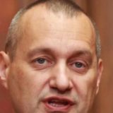 Ko je ćutao dok su Oliveru crtali metu 3