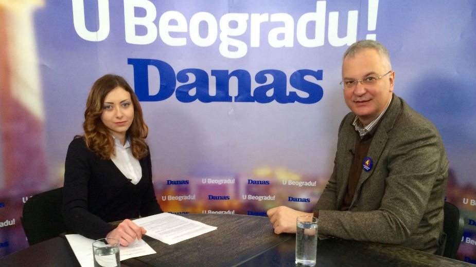 Šutanovac: Protiv SNS je 60 odsto, ali da li će izaći na izbore 1