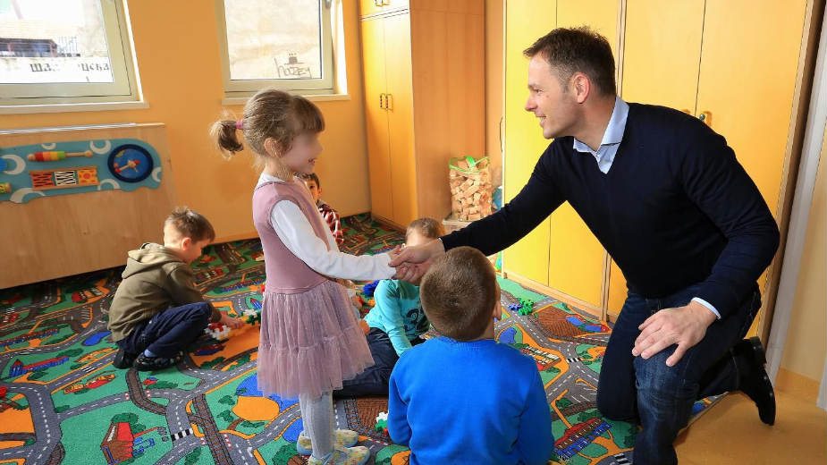 Beograd platio skoro tri miliona evra odštete roditeljima 1