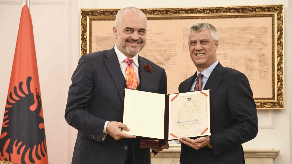 Tači odlikovao Ramu 1