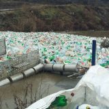 Eko brana zaustavila tri tone pet otpada 13