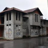 Optužbe za sukob interesa i trgovinu uticajem 15