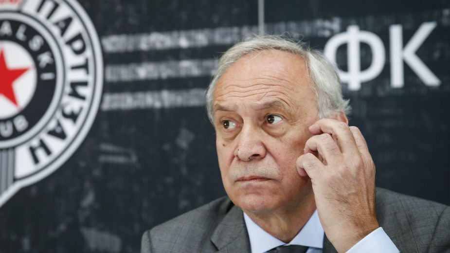 Vučelić proziva, Binić preti 1