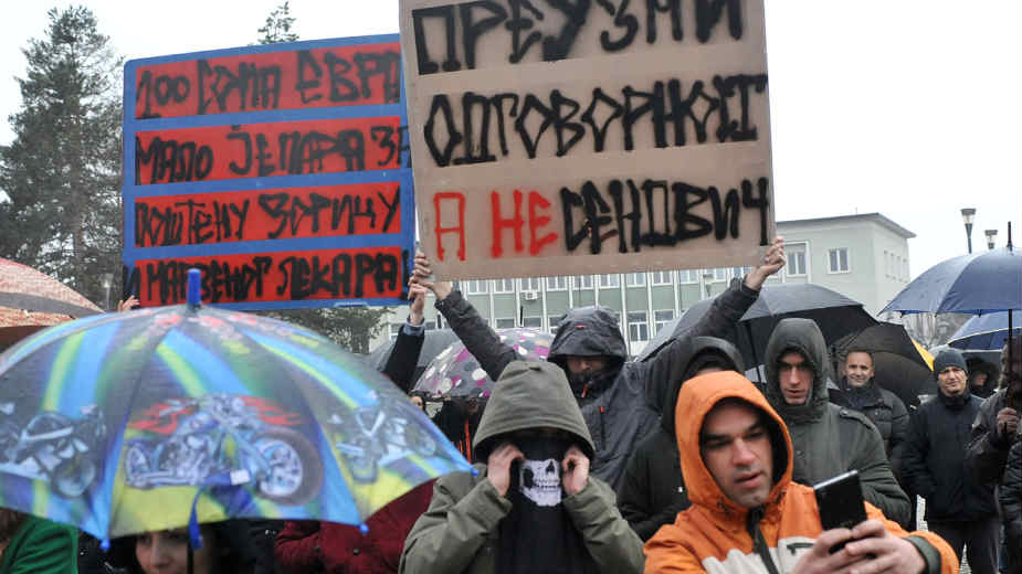 Predsednik opštine Požega tužio učesnike protesta 1