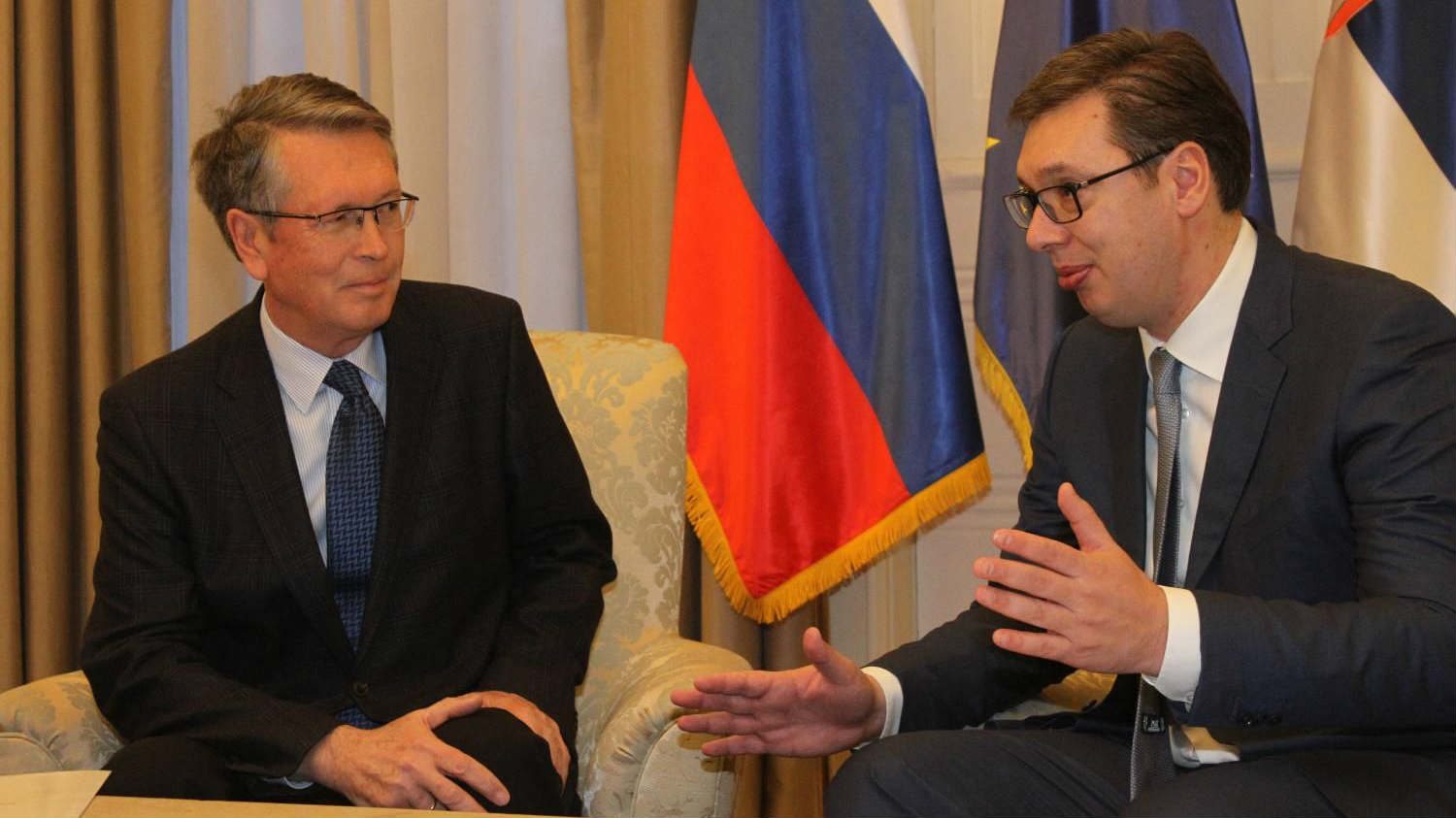 Čepurin preneo Vučiću Putinove čestitke za Dan državnosti 1