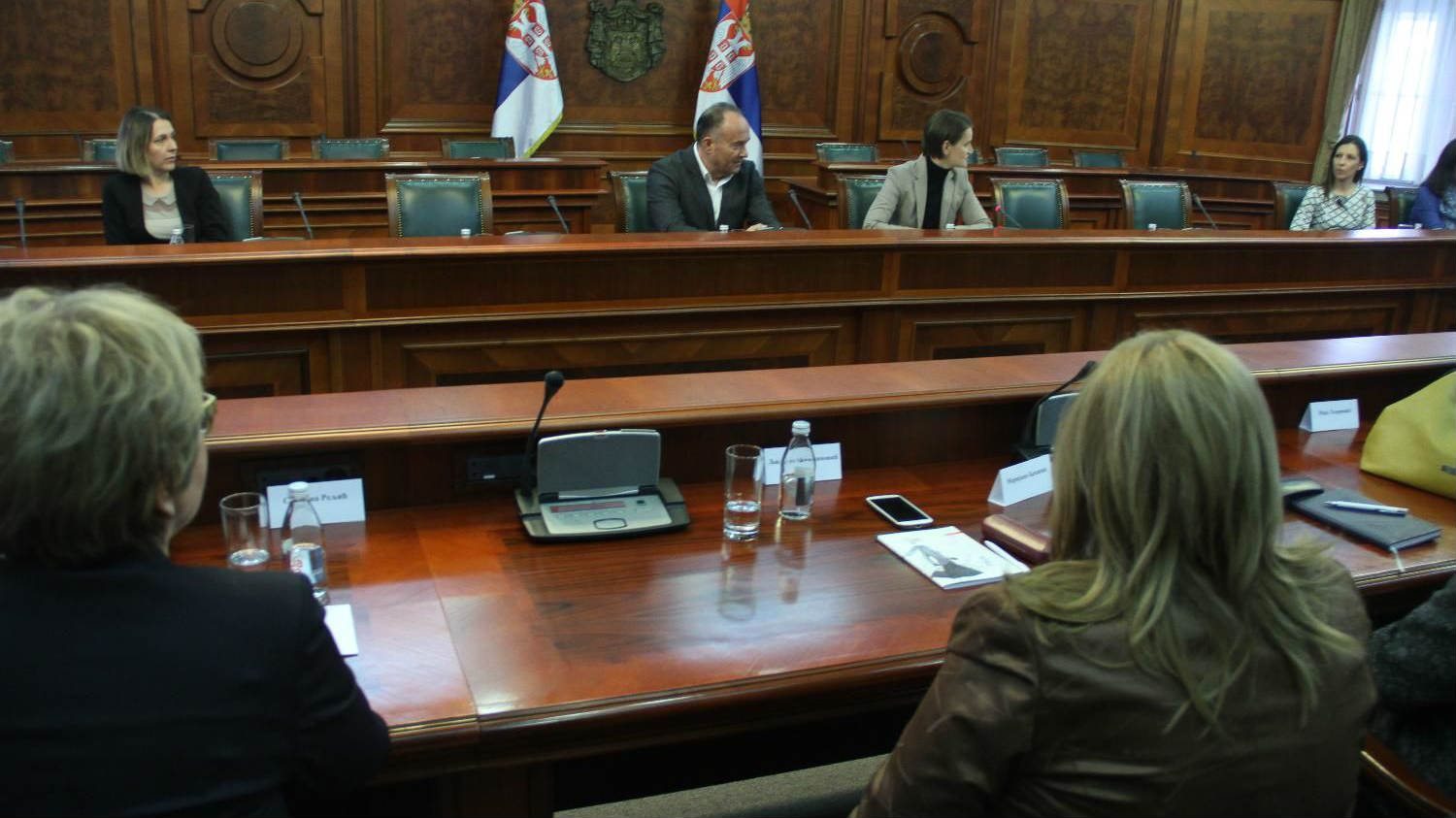 Brnabić: Posao nastavnika od najvećeg značaja 1