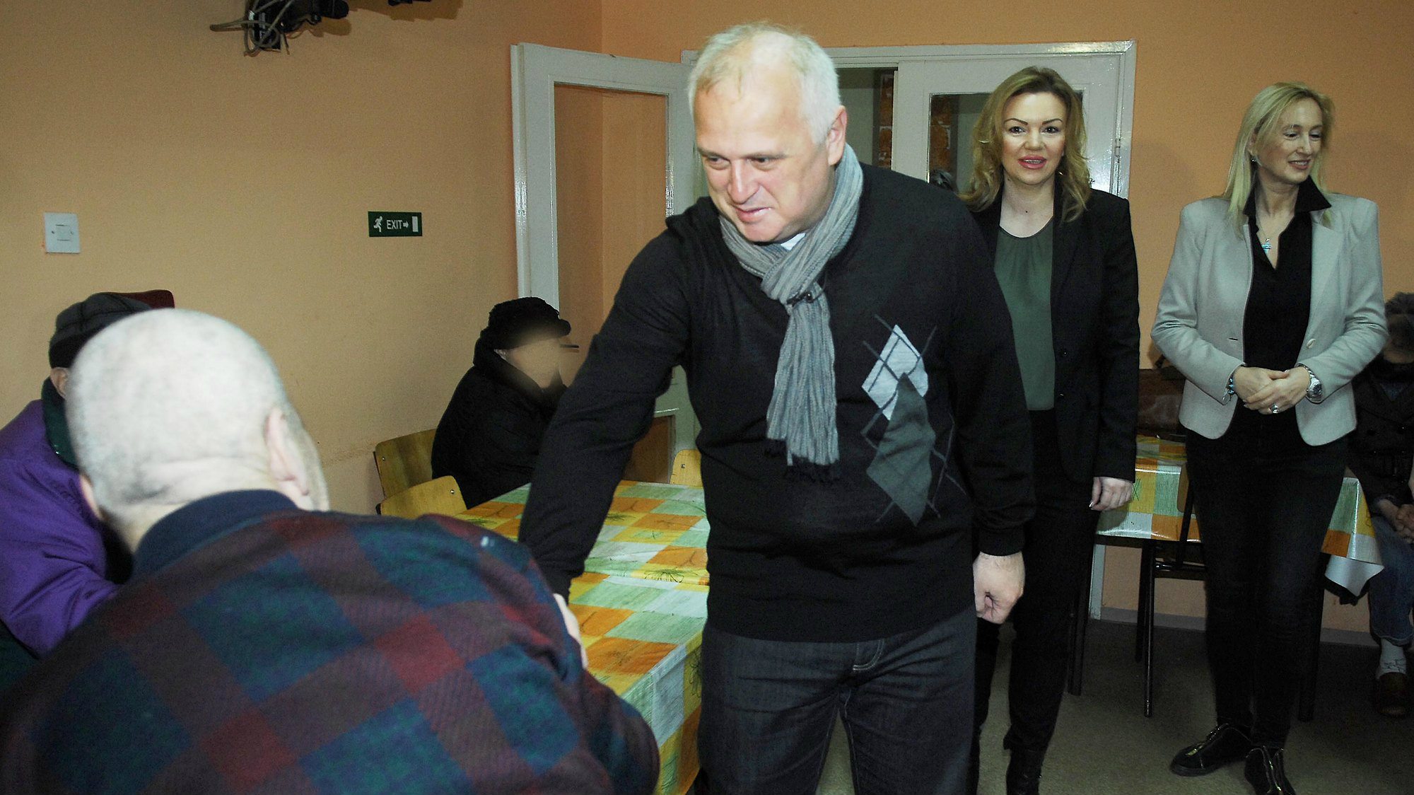 Vesić: Obnovićemo prihvalitište 1