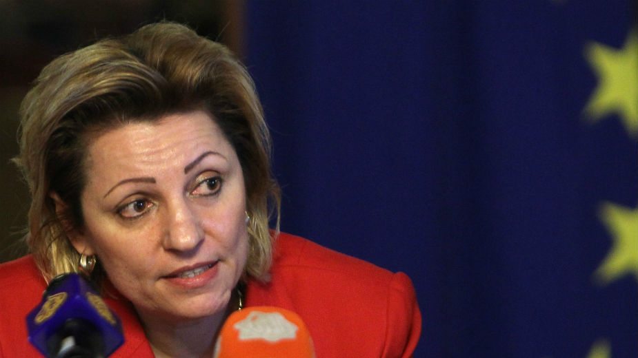 Šefica kancelarije EU završava službu na Kosovu 1