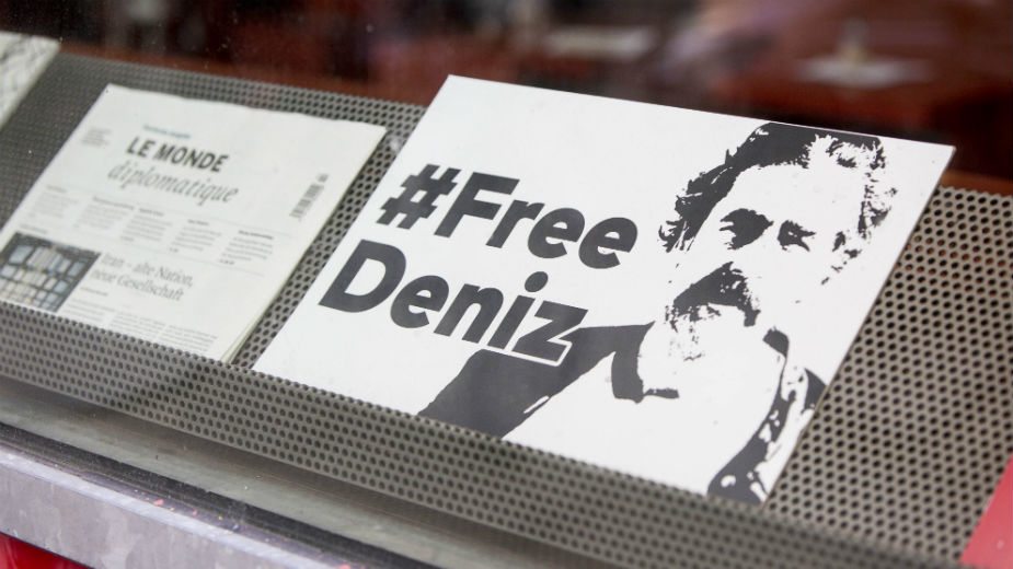 Turska oslobodila novinara lista Velt Deniza Jucela 1