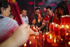 indonezija2 Kinezi obeležavaju prvi dan Godine psa (FOTO) 12