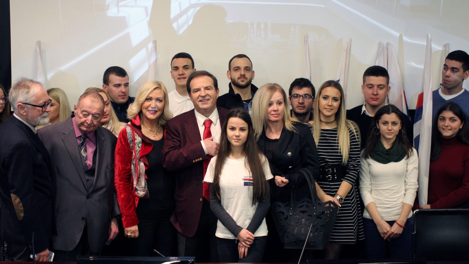 Karić: Jeftinim stanovima protiv bele kuge 1