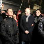 Protest opozicije: Javni servis postao razglas Vučića (FOTO, VIDEO) 2 Protest opozicije: Javni servis postao razglas Vučića (FOTO, VIDEO) 2
