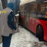 Sloga: Umesto skupih jelki potrebnije gume i akumulatori za autobuse 5
