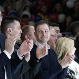 Vučić: Izbrisati razlike između gradskog i prigradskog 1