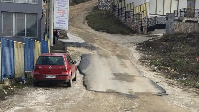 Najkraće asfaltirani put u Novom Pazaru 1