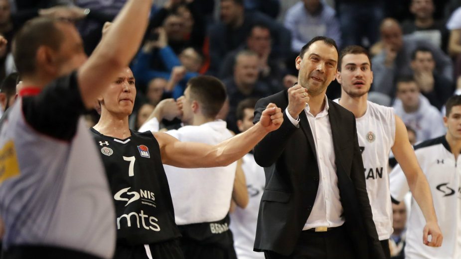 Crno-beli se ne odriču prava na trofej 1