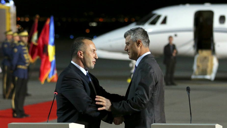 U toku prikriveni rat Tačija i Haradinaja 1