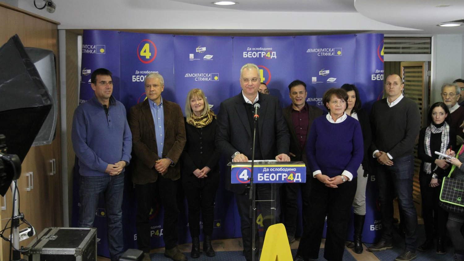 "Patkica" potopila DS ispod cenzusa 1