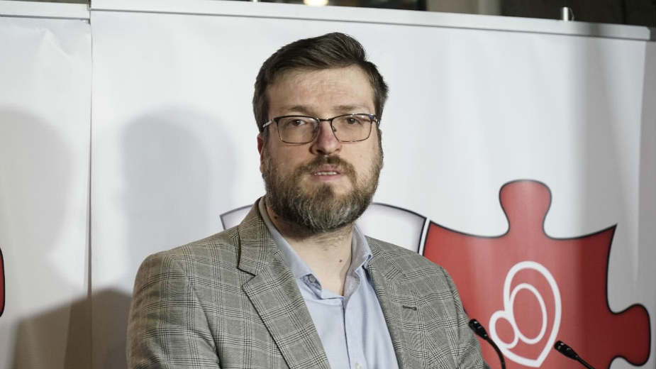 Predsedništvo Dveri formalno smenjuje Srđana Noga? 1