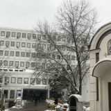 Crkvena "okupacija" bolnica 11