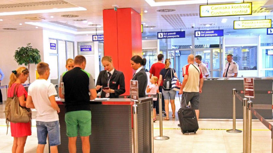 Država štiti svoja preduzeća od medija i radoznalih građana 1