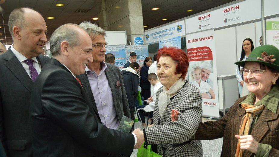 Krkobabić na Sajmu za penzionere u Novom Sadu 1