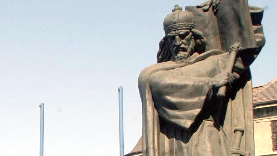 Šešelj koristi i sudnicu da preti Ženama u crnom 1