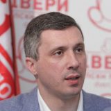 Možda smo gubitnici, ali nismo lopovi 4