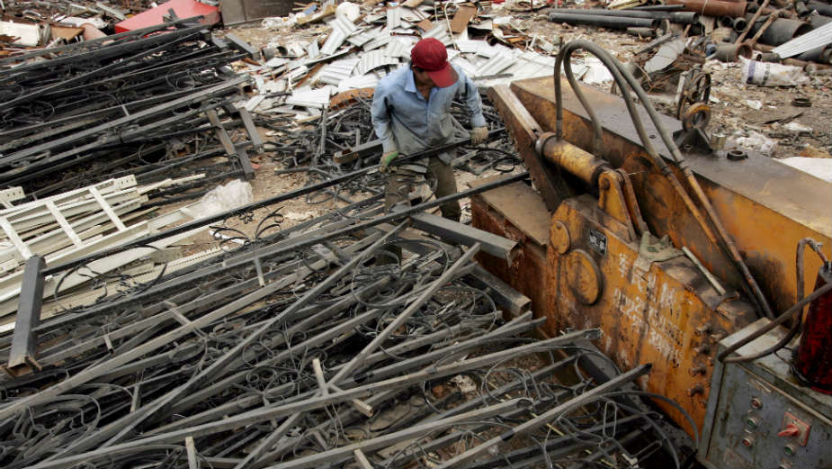 Ministarstvo tvrdi da ne krši SSP, o sankcijama EU ni reč 1