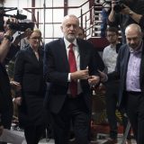 Korbin se udaljio od mesta premijera 5