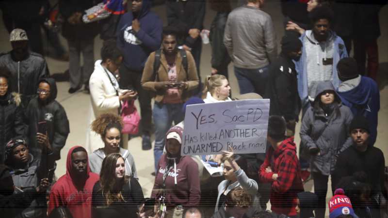 Utakmica u senci protesta 1