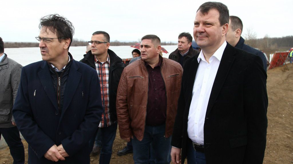 U toku izgradnja odbrambene linije na levoj obali Save 1