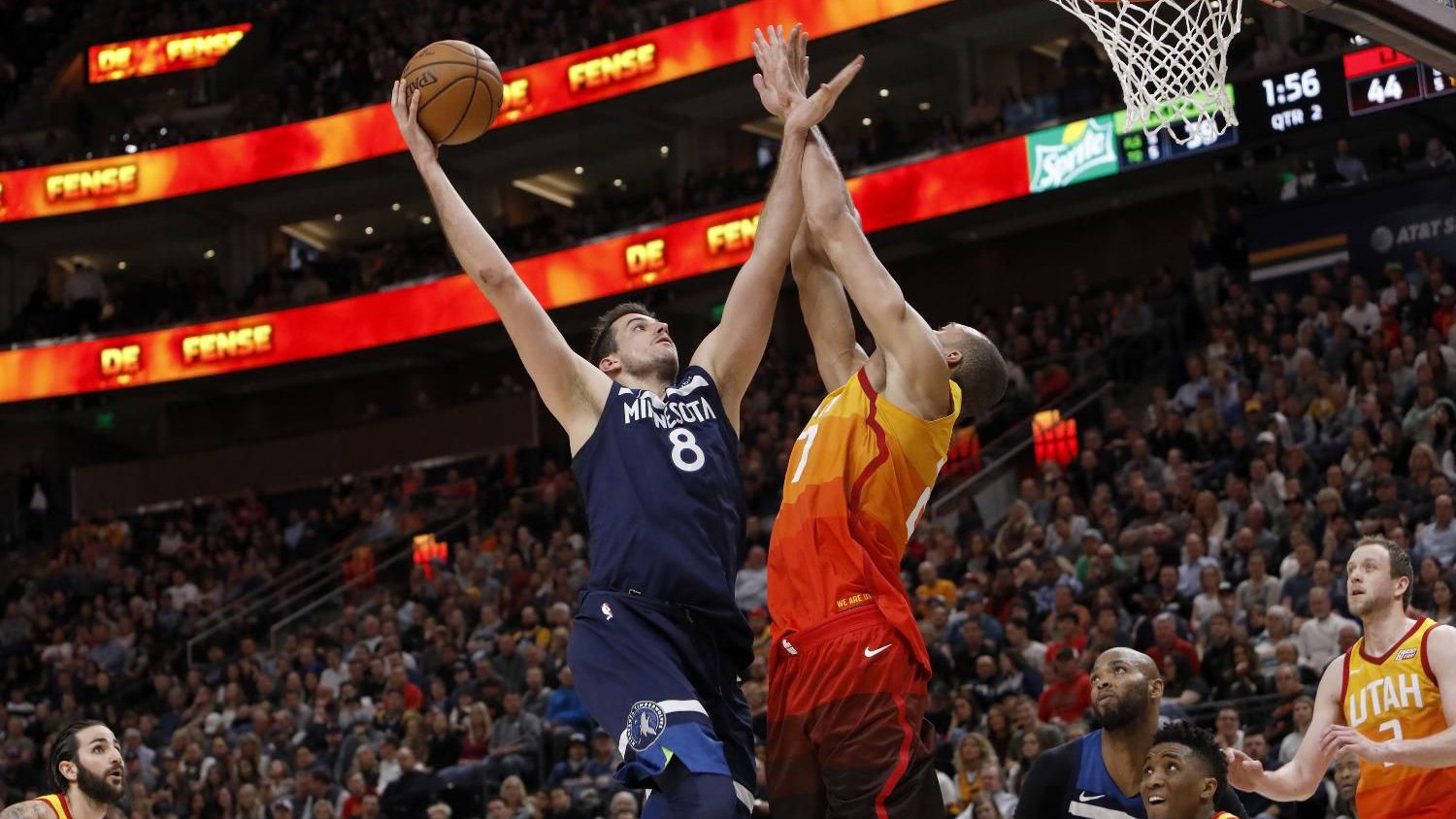 Bjelica slavio protiv Teodosića 1