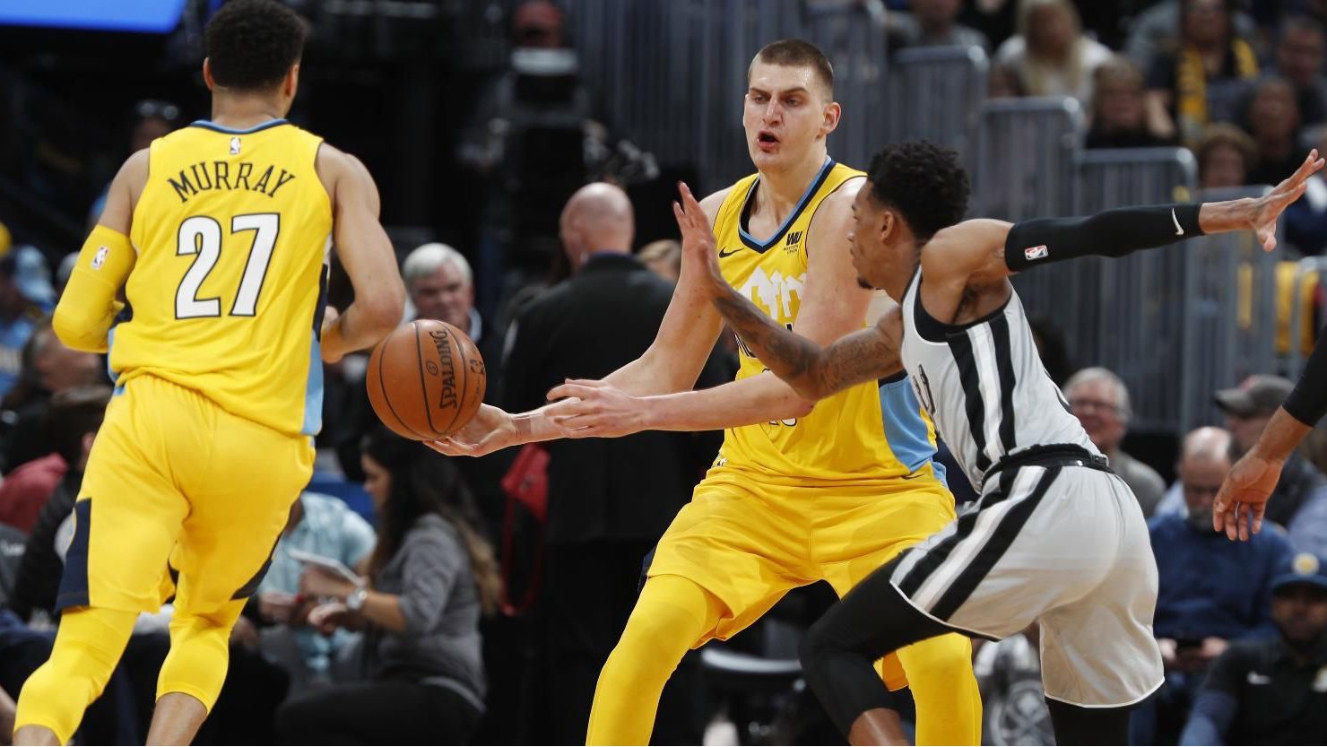 "Vaspitne lekcije" za Jokića 1