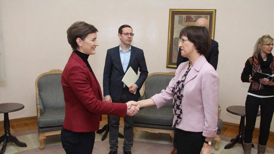 Ambasadorke Hlavsova u oproštajnoj poseti Brnabić 1