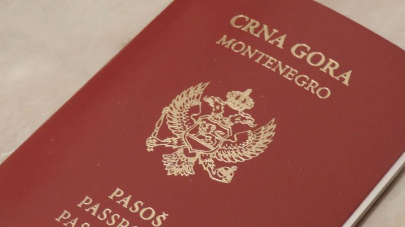 Oduzeti pasoši poslanicima Demokratskog fronta 1