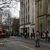 Evakuisano sedište Kembridž Analitike zbog sumnjivog paketa 2