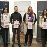 Vreme je za procvat – dodeljene Sakura stipendije 2