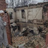 U napadu na sirijski grad Arfin poginulo 20 civila 11