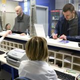 Nova pošta u Tržnom centru „Aviv park” na Zvezdari, 16