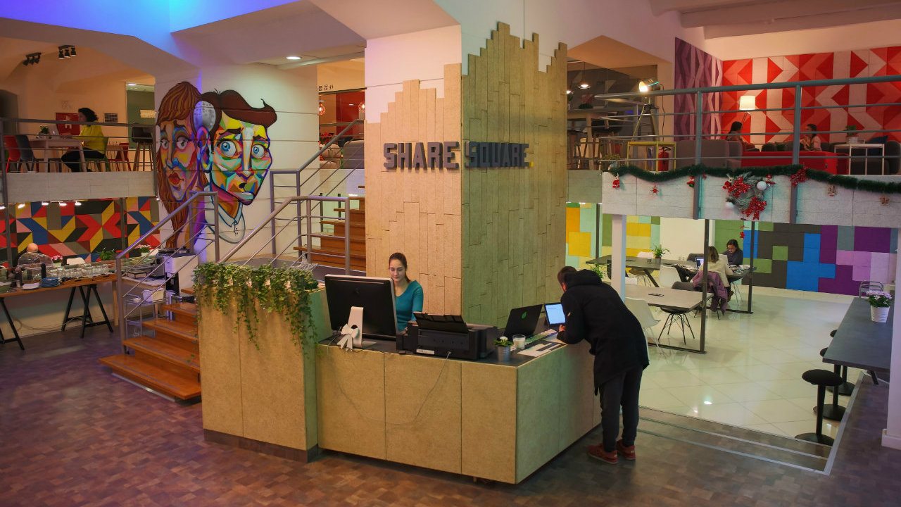 Kafić koji ne naplaćuje piće, već samo provedeno vreme 2