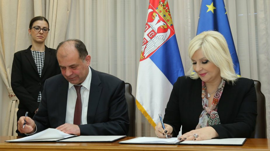 Potpisan ugovor za rekonstrukciju fabrike vode u Užicu 1