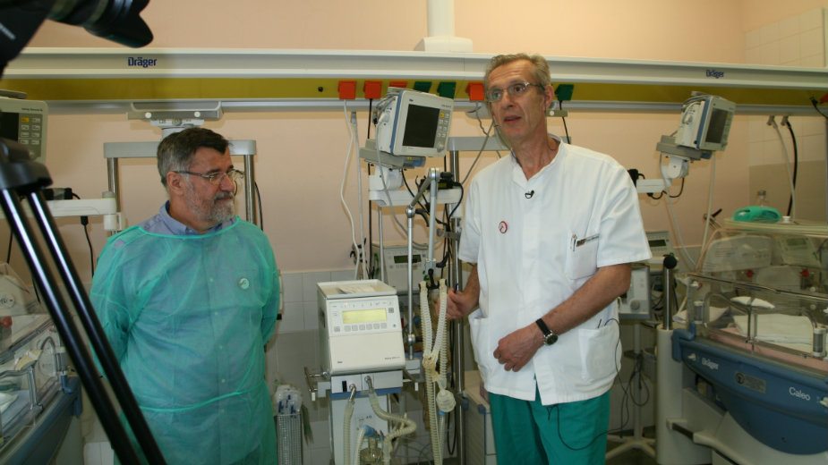 Bitka za porodilišta: Veštačka pluća za Narodni front i Betaniju 1